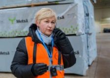‘I can do nothing’: Sanctioned Russian wood weighs on Baltic timber prices