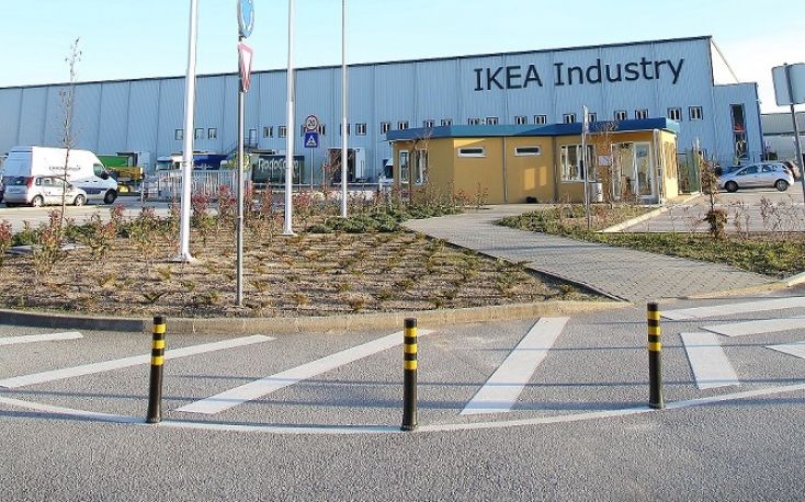 IKEA sells a particleboard plant in France